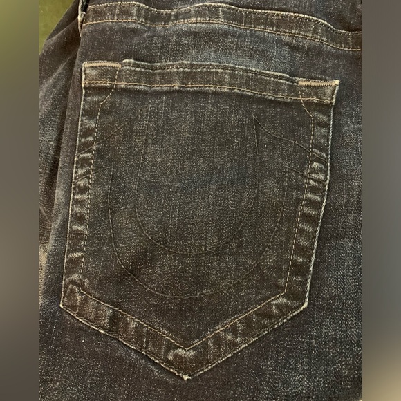 True Religion Geno Relaxed Slim Jeans - Picture 6 of 7